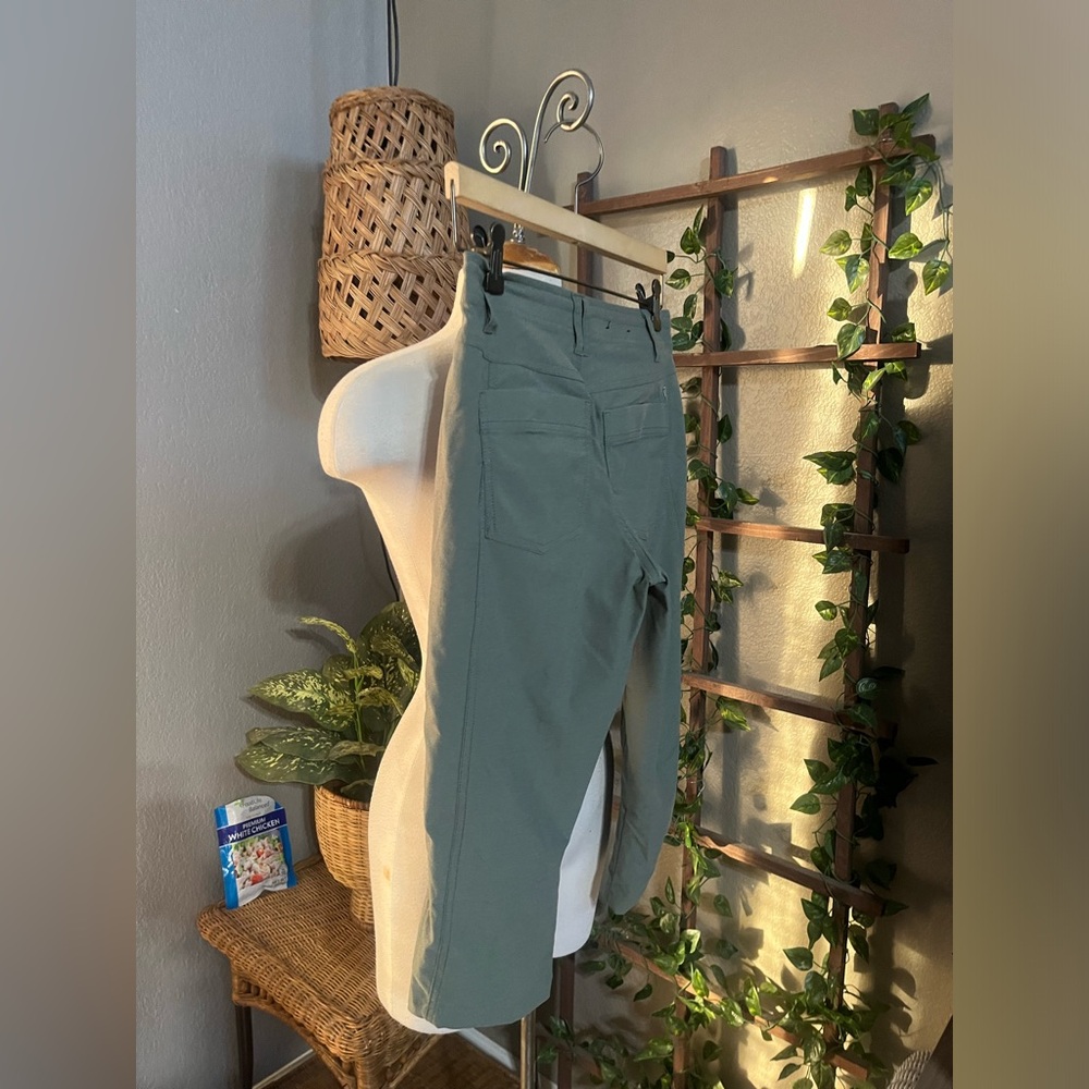 Kuhl Women's Mustard Yellow Tank with Sage Green Capris - Picture 10 of 10
